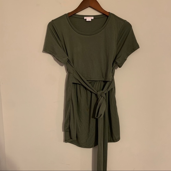 Ingrid and Isabel Maternity Shirt - Picture 2 of 5